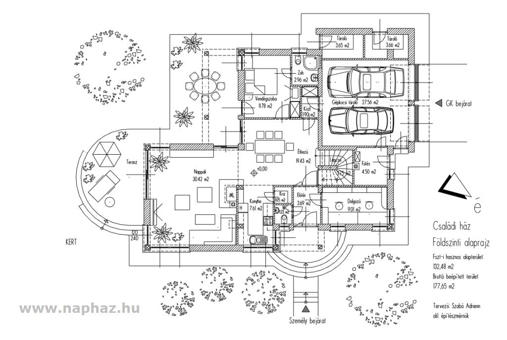 Tetőtérbeépítéses családi ház 2 garázzsal, nappali-étkező + 6 szoba, 214,42 m²